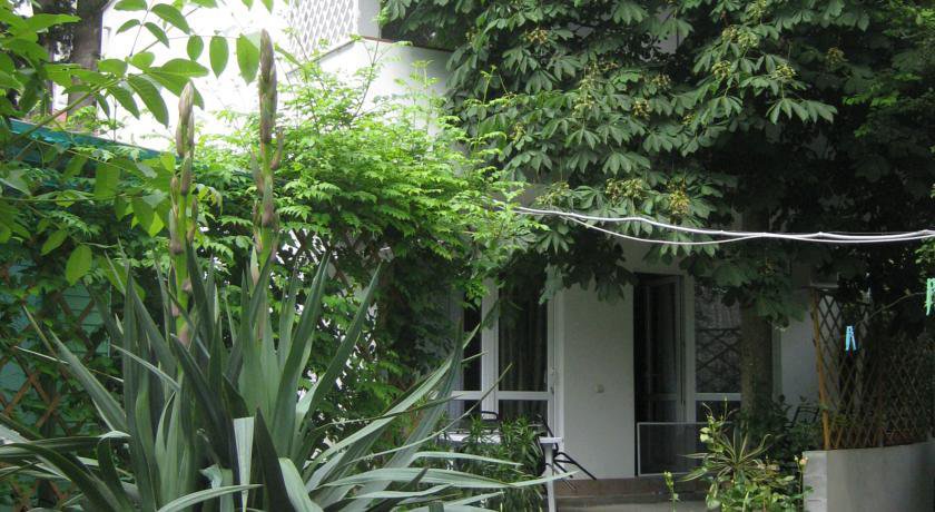 Гостиница Guest House Ugolok Алушта-4